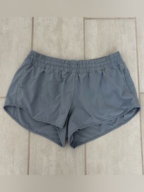 CRZ YOGA Women’s Athletic Shorts - Slate Gray, Size Large